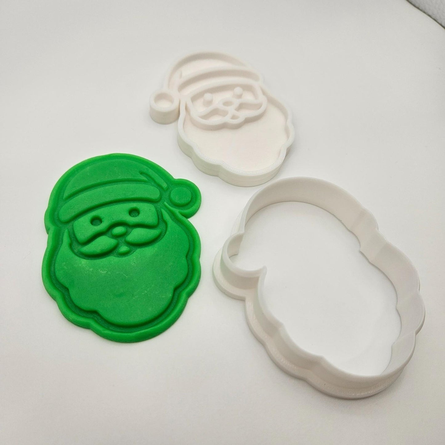 Santa Head Hat Christmas Cookie Cutter Biscuit Set Embosser Stamp Fondant Maker