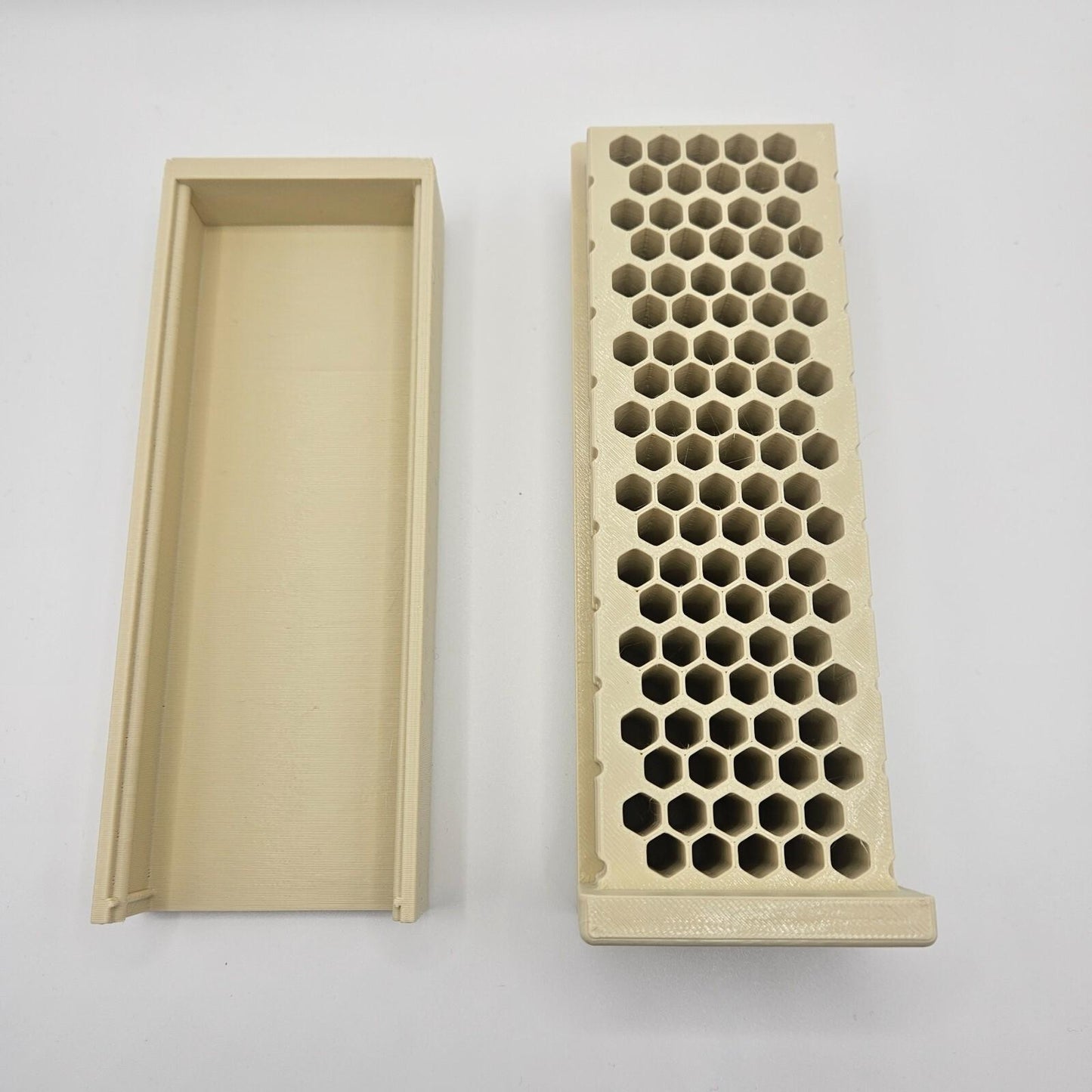 .17HMR Ammo Storage Box Dispenser Case - 100 Round Ammunition Rifle Pistol Range