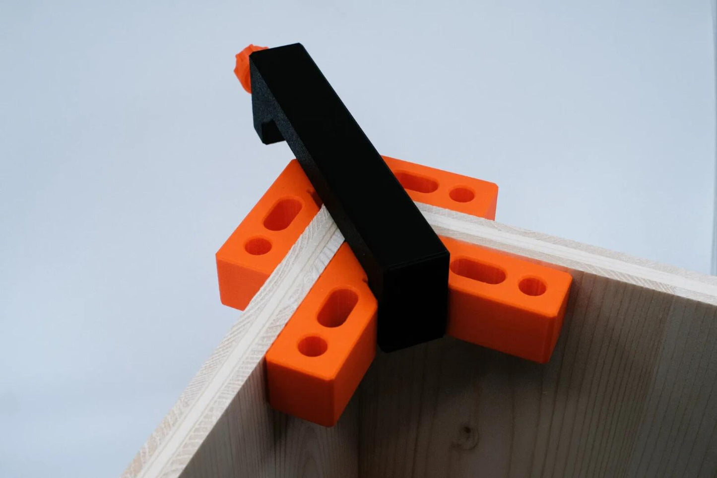 Carpentry Corner Clamp for Woodworking DIY Wood Planks - Made in Australia