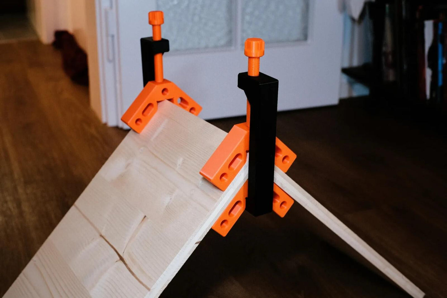 Carpentry Corner Clamp for Woodworking DIY Wood Planks - Made in Australia