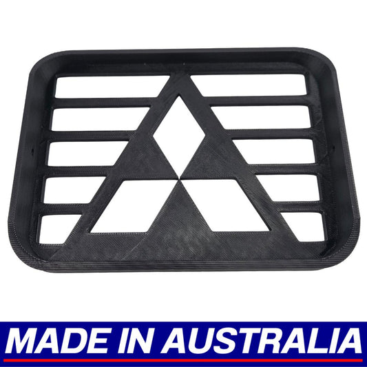 Snorkel Grill Cover Mitsubishi 4x4 4WD Safari Style Intake Air Ram Head 77mm 3in