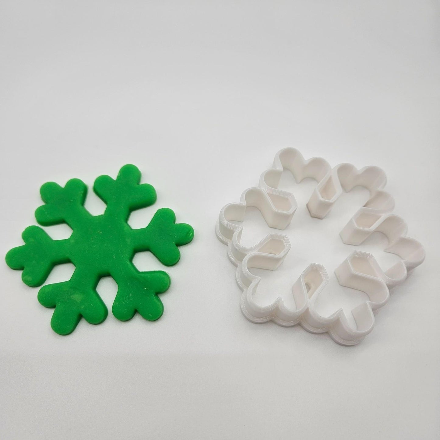 Snowflake Snow Christmas Cookie Cutter Biscuit Set Embosser Stamp Fondant Maker